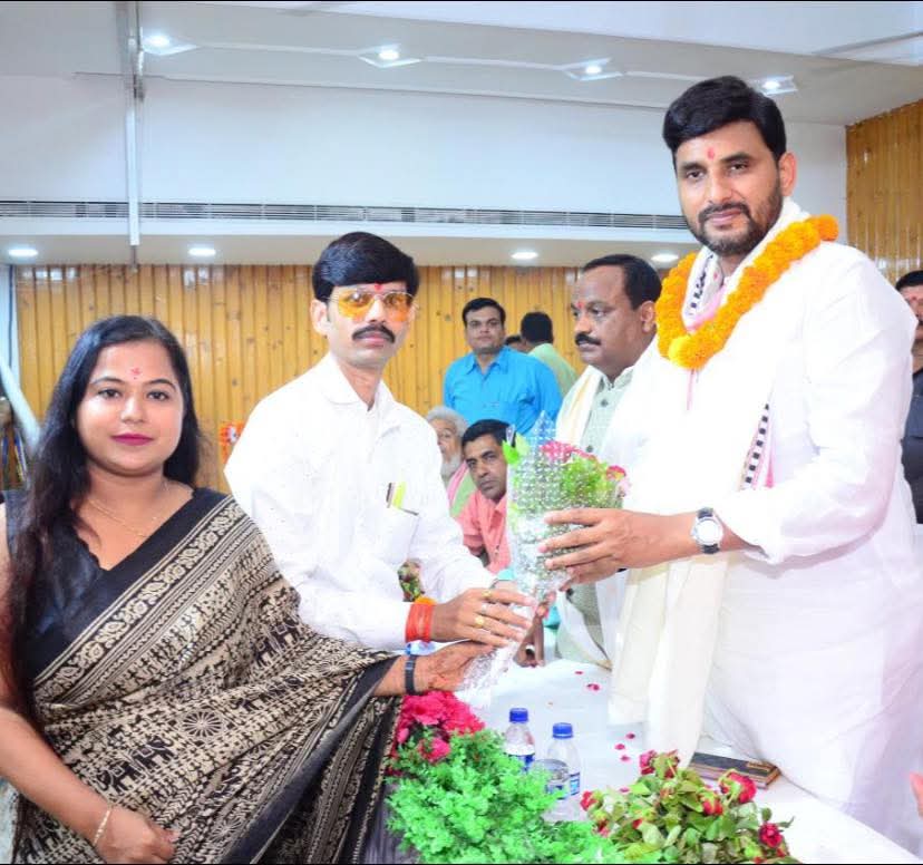 Daanveer Foundation